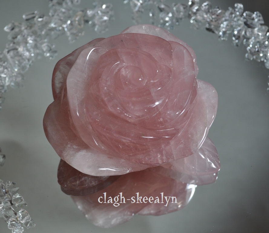 薔薇のローズクォーツ飾り石～限定販売中です♪ | Clagh-Skeealyn (石物語)
